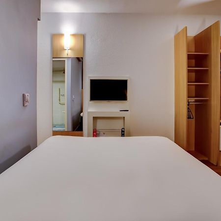 Ibis Vitoria Praia Do Canto Экстерьер фото